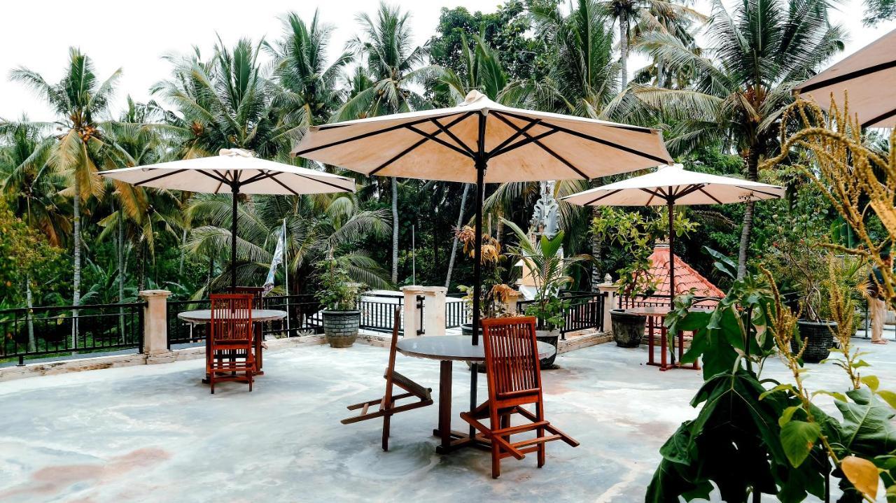 Bali 85 Beach Inn Padangbai  Exteriör bild